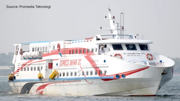 kapalexpressbahari-600x338